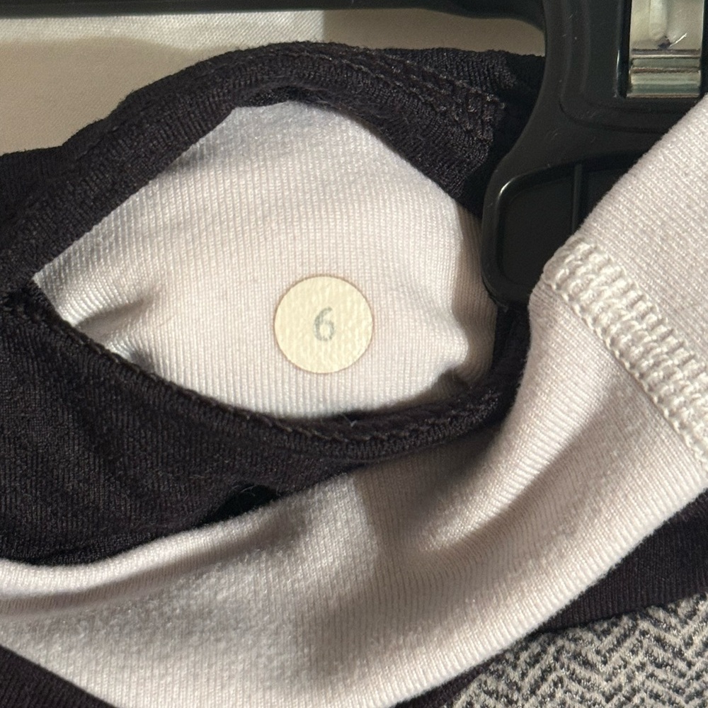 Lululemon Women’s Flare Leggings